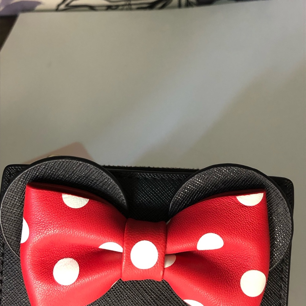 Kate Spade Disney Minnie Mouse Bow Adalyn Leather Bifold Compact Wallet Black - Picture 13 of 16